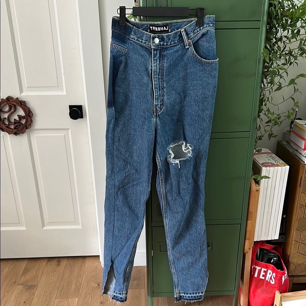 Trendy Blue Distressed Jeans